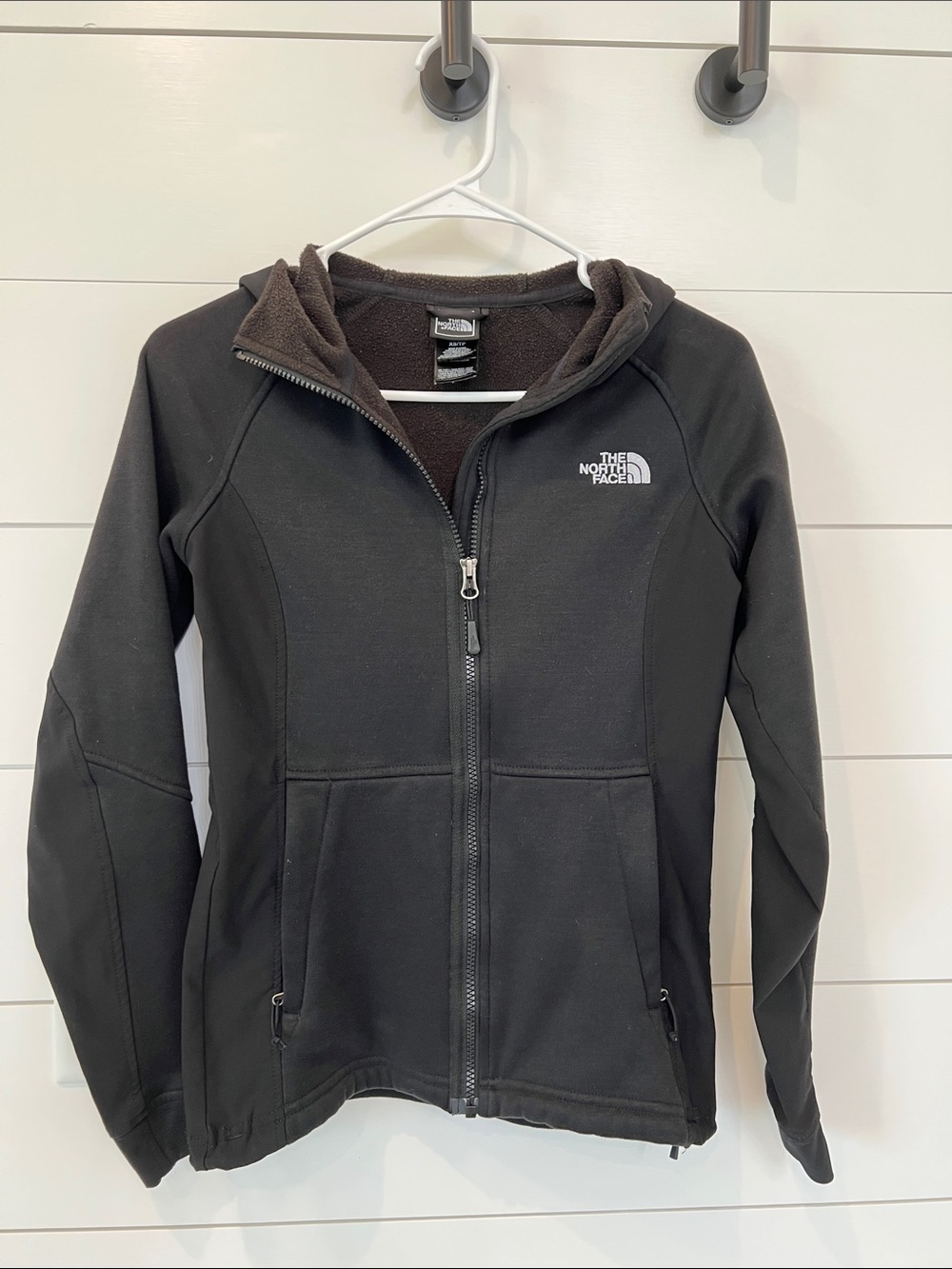 Women’s The North Face Black Full-Zip Hooded Jacket